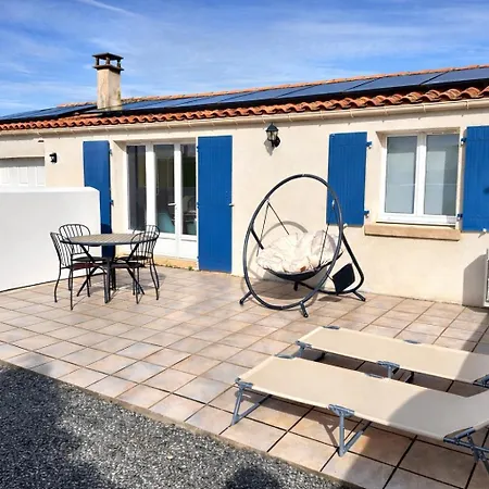 別荘 Maison La Luzala 2 Bedrooms And Port Within Walking Distance