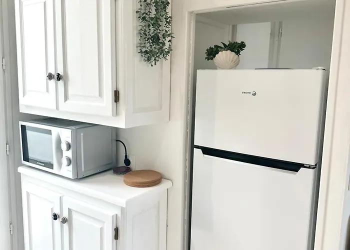 Сasa de vacaciones Maison La Luzala 2 Bedrooms And Port Within Walking Distance *