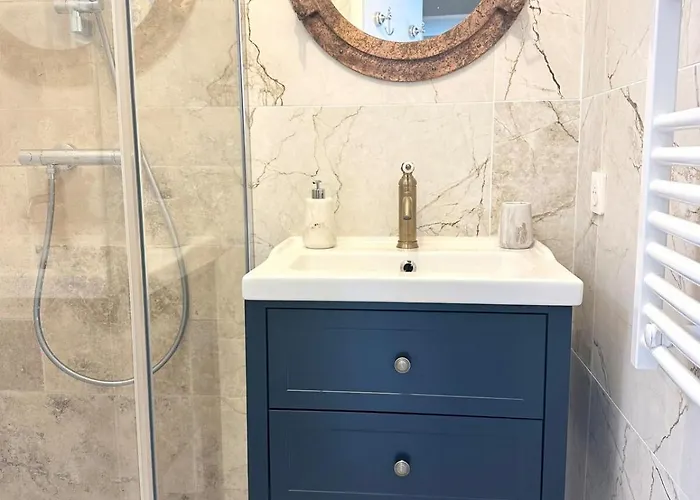 Maison La Luzala 2 Bedrooms And Port Within Walking Distance Сasa de vacaciones *